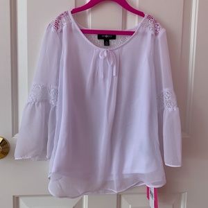 girls lace yolk bell sleeve top